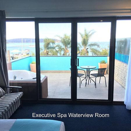 Motel Mariners On The Waterfront Batemans Bay Exterior foto