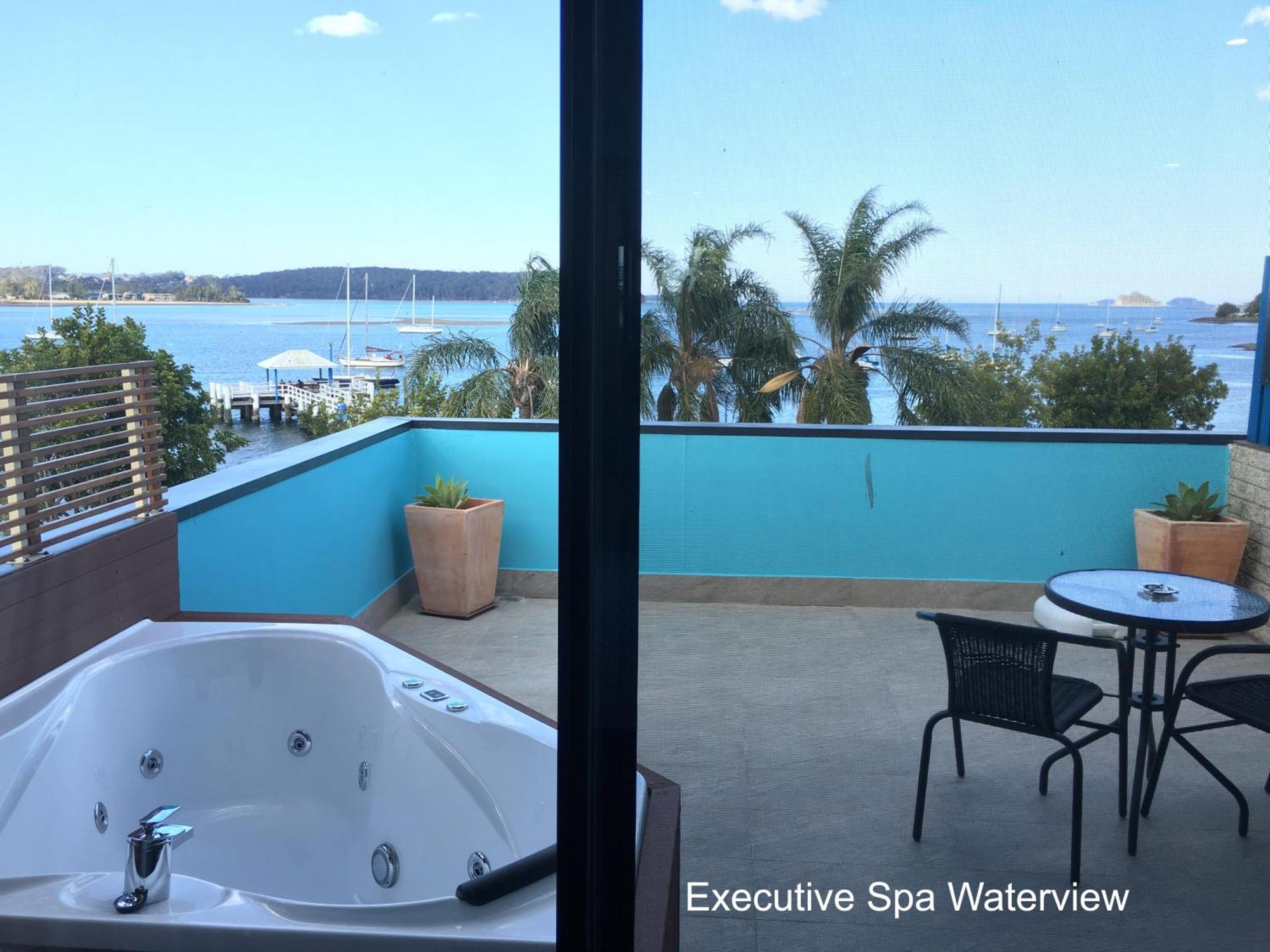 Motel Mariners On The Waterfront Batemans Bay Exterior foto