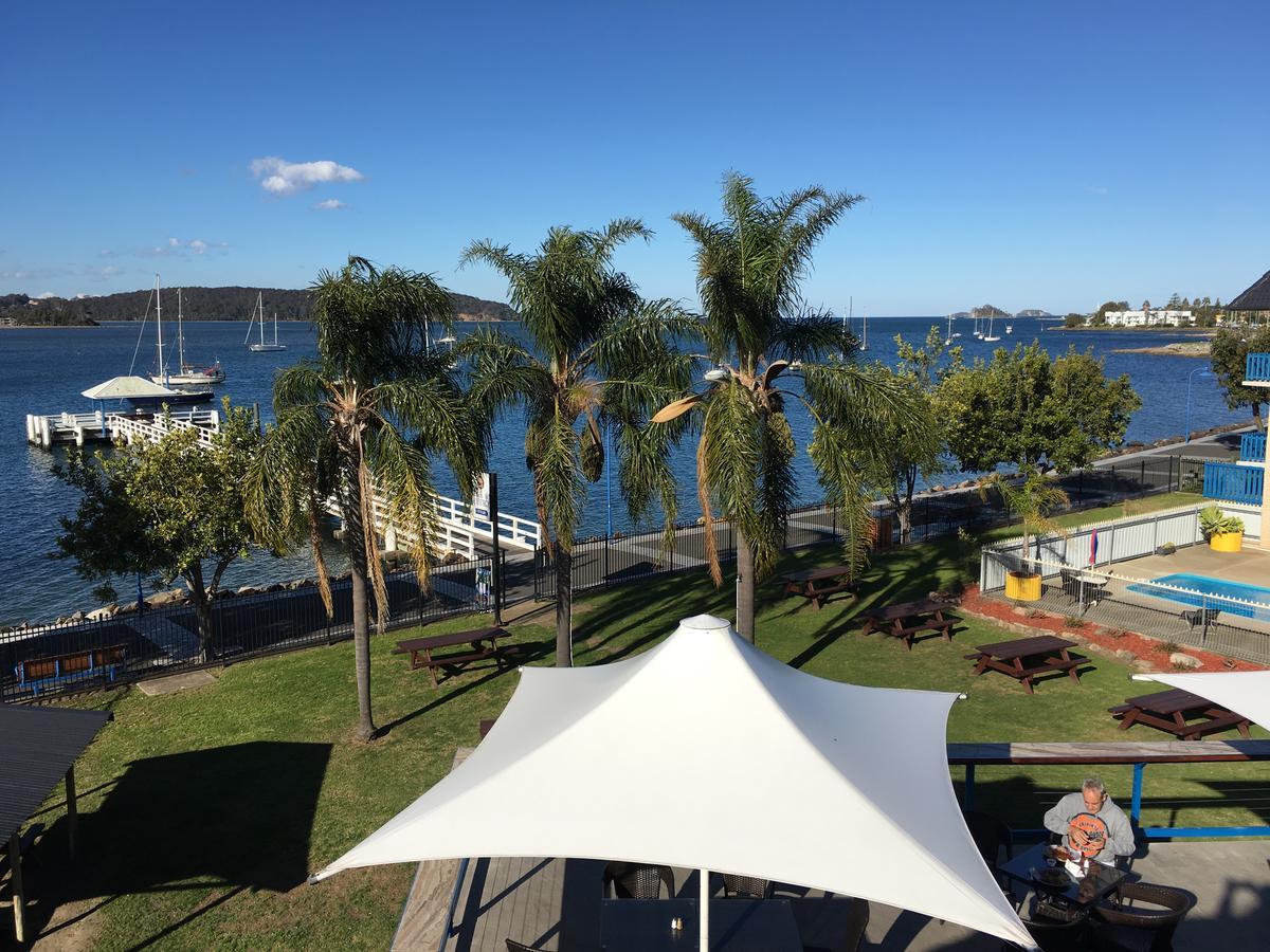 Motel Mariners On The Waterfront Batemans Bay Exterior foto