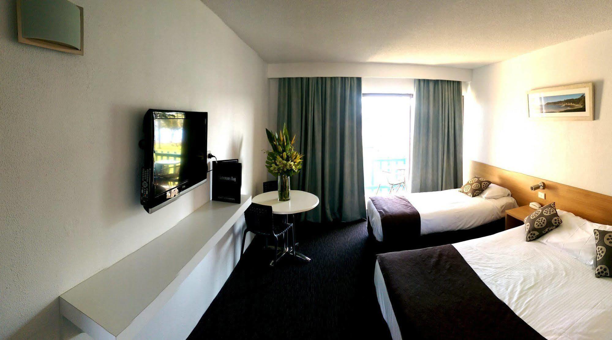 Motel Mariners On The Waterfront Batemans Bay Exterior foto