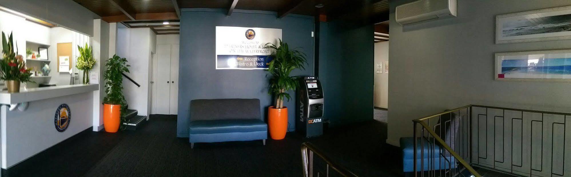 Motel Mariners On The Waterfront Batemans Bay Exterior foto